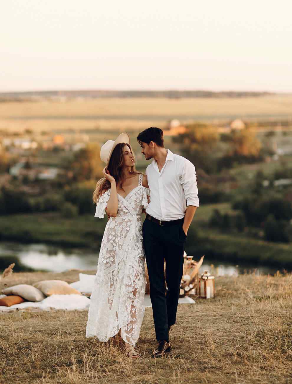https://www.fotografiacasaluci.it/wp-content/uploads/2020/10/home_02_image_01.jpg